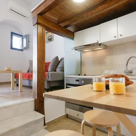 Lägenhet Kyma Loft